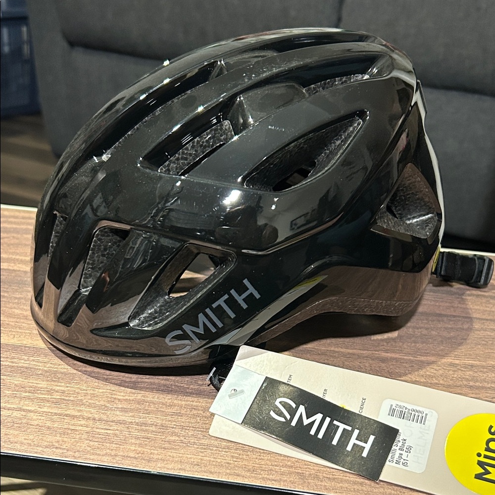 SMITH Glossy Black Signal Bike Helmet ( S)